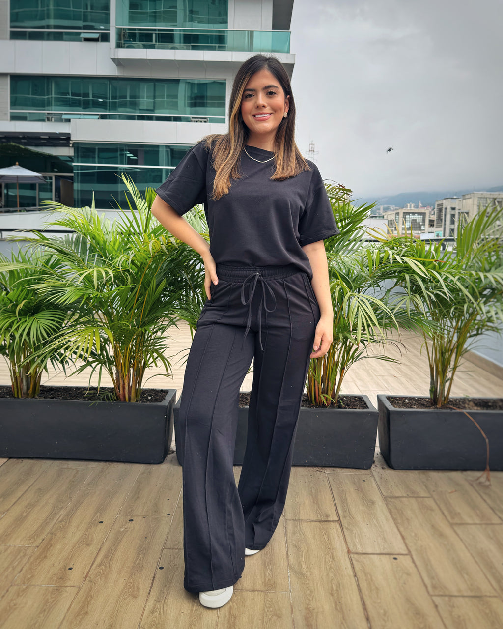 SET BLUSÓN Y PANTALÓN 3 PELLIZCOS
