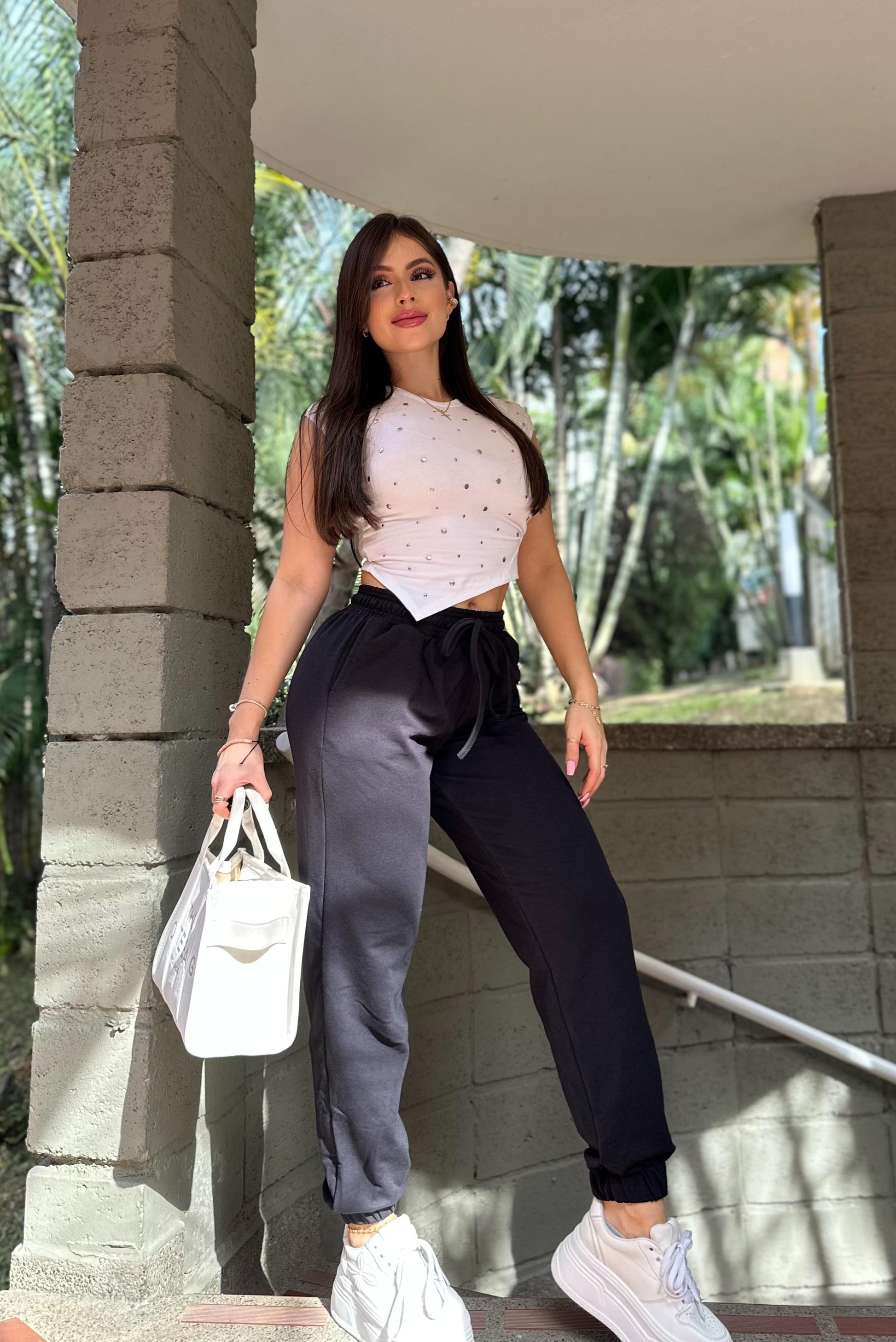 PANTALÓN JOGGER CLÁSICO