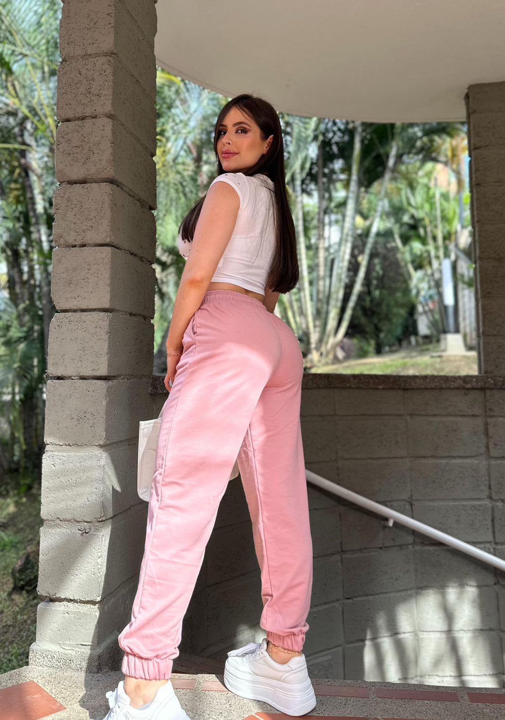 PANTALÓN JOGGER CLÁSICO