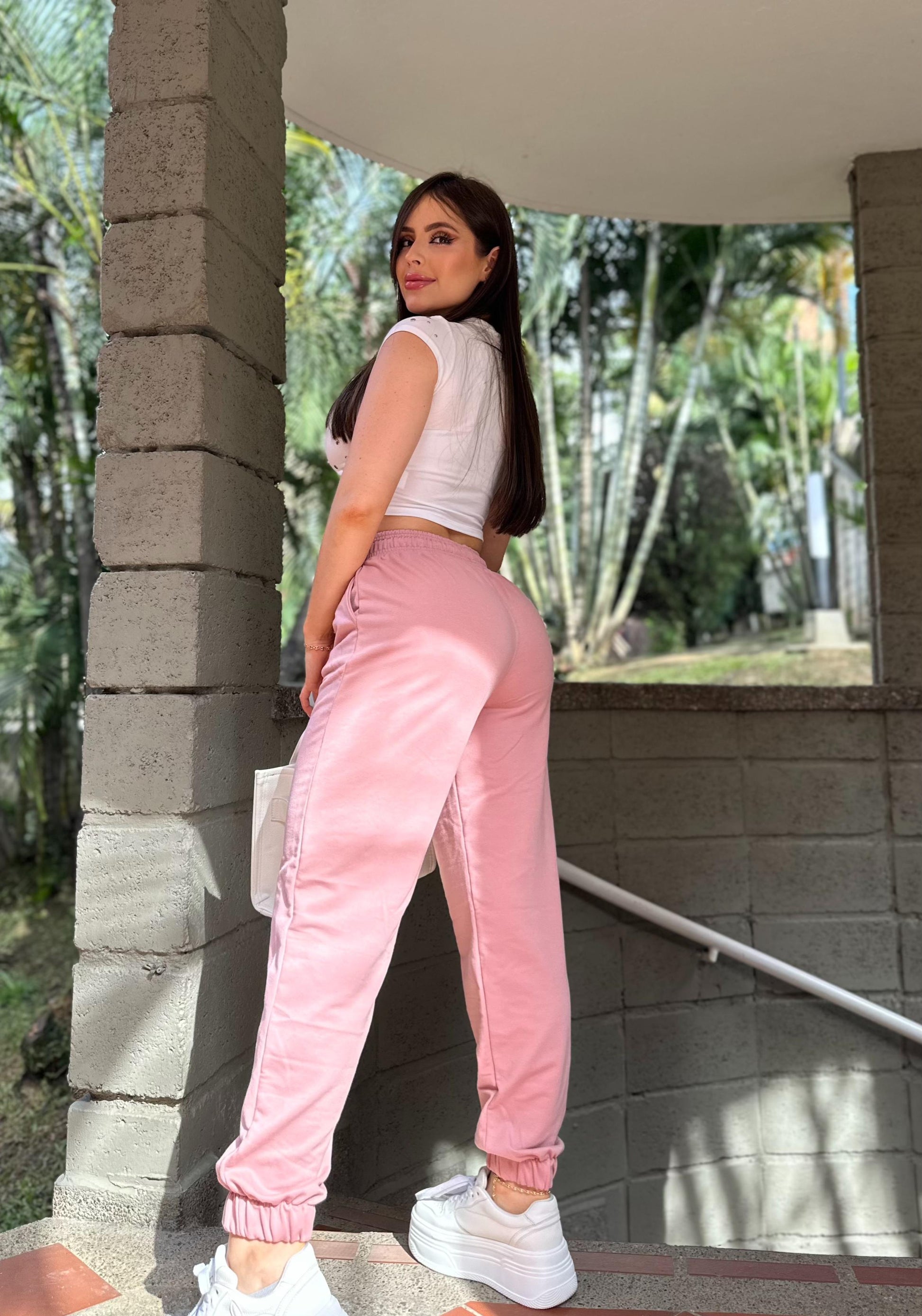 PANTALÓN JOGGER CLÁSICO