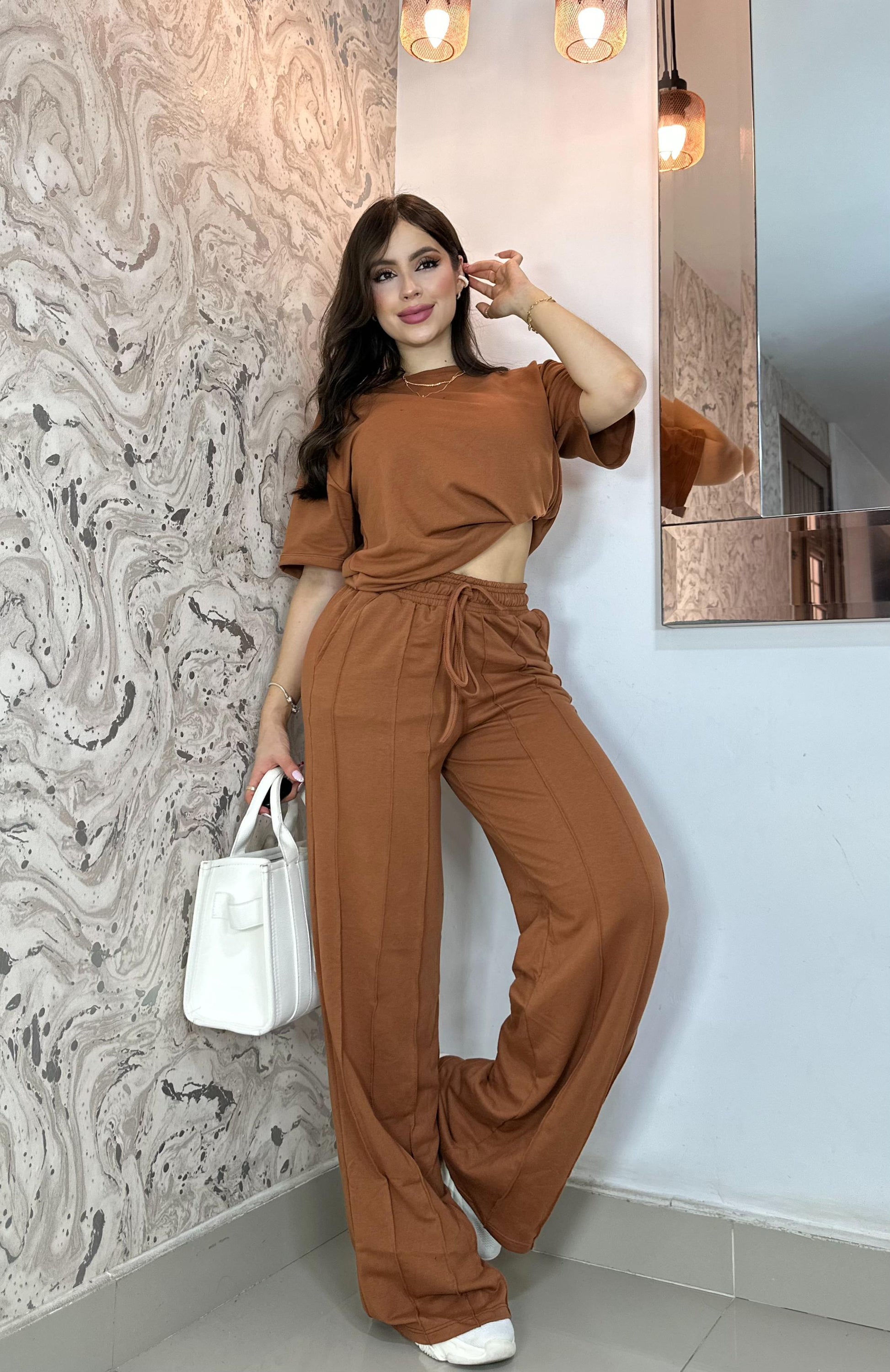 SET BLUSÓN Y PANTALÓN 3 PELLIZCOS