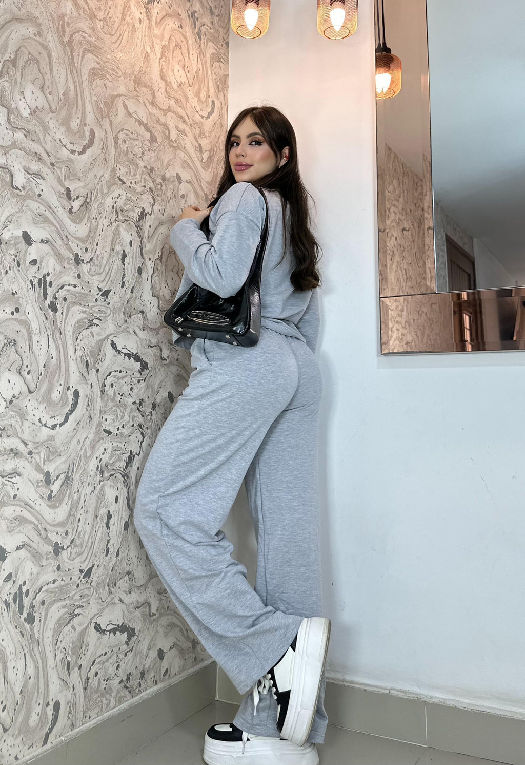 SET BUZO Y PANTALÓN PELLIZCO