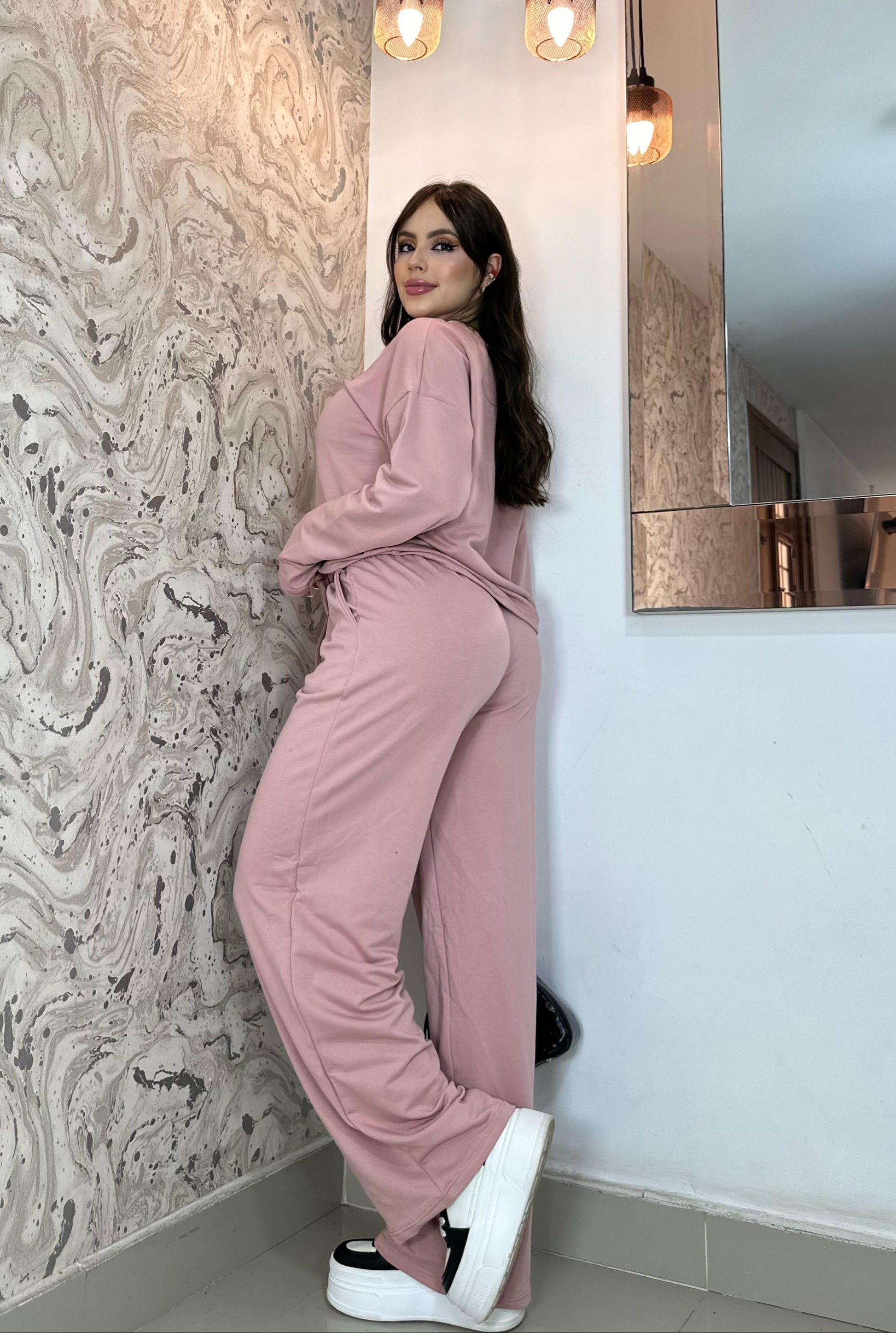 SET BUZO Y PANTALÓN PELLIZCO