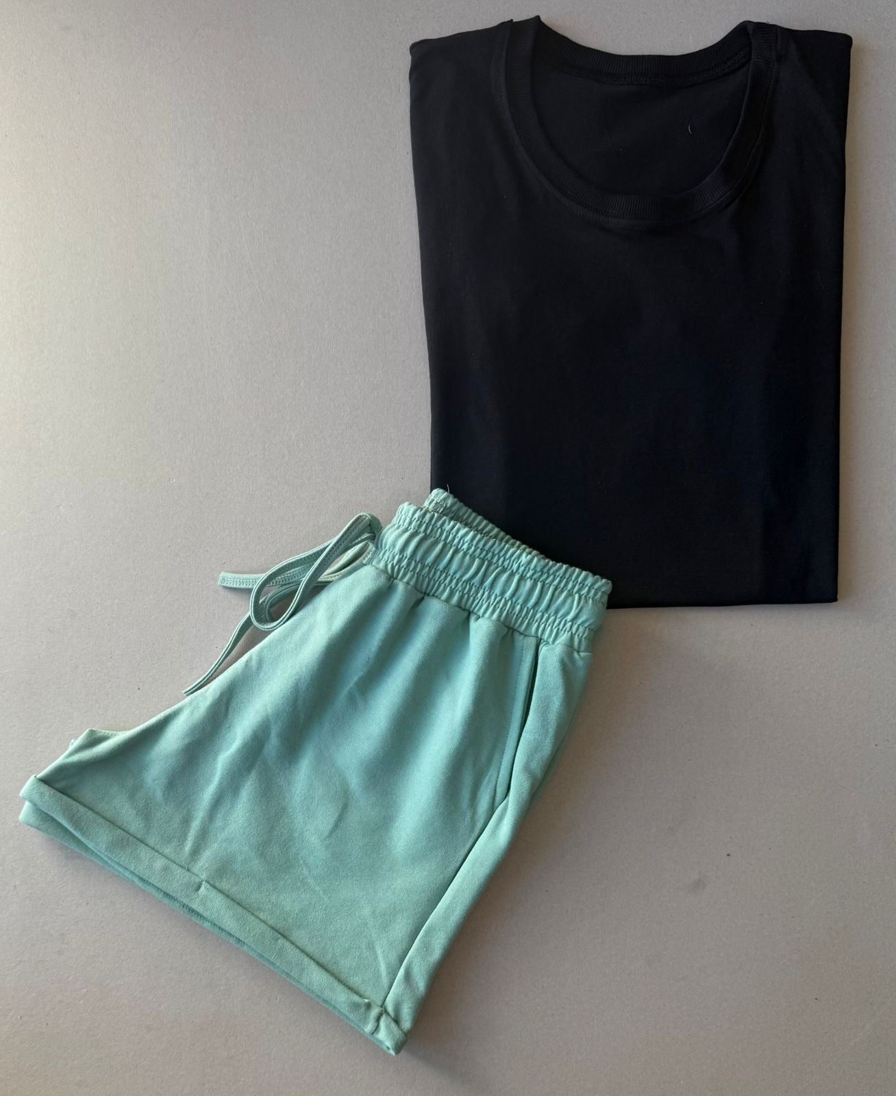 SHORT CORTO BURDA