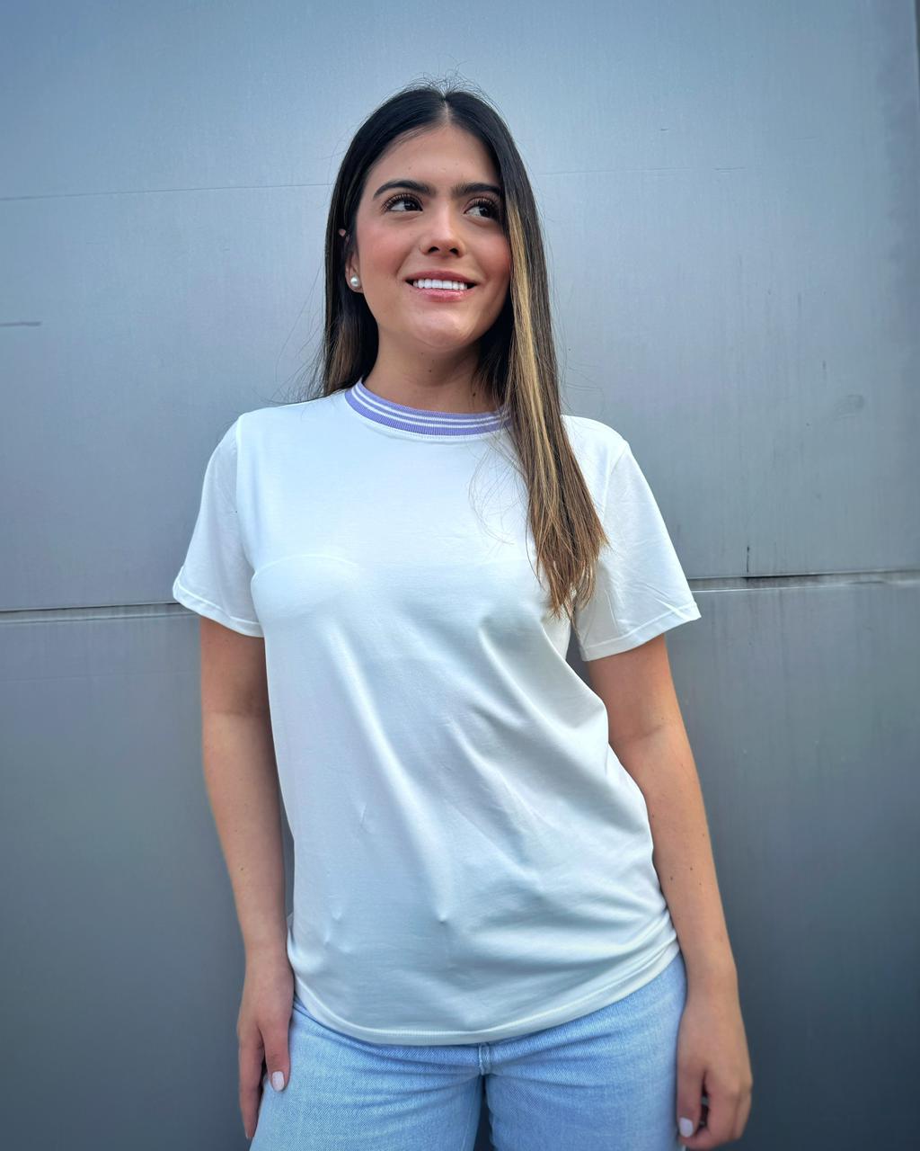 CAMISETA TELA FRIA, CUELLO TEJIDO EN RIB